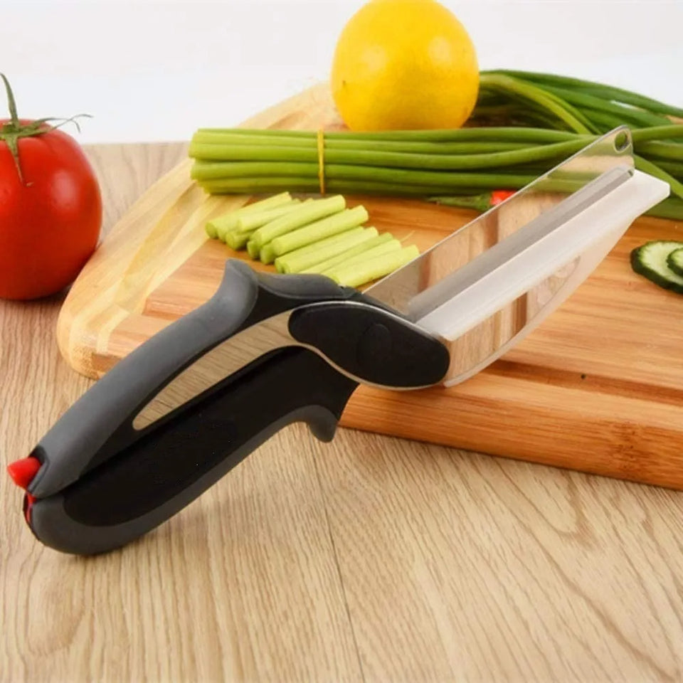 Multifunctional kitchen cutting scissors